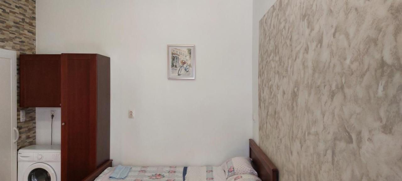 Apartments Mira Tivat Bagian luar foto