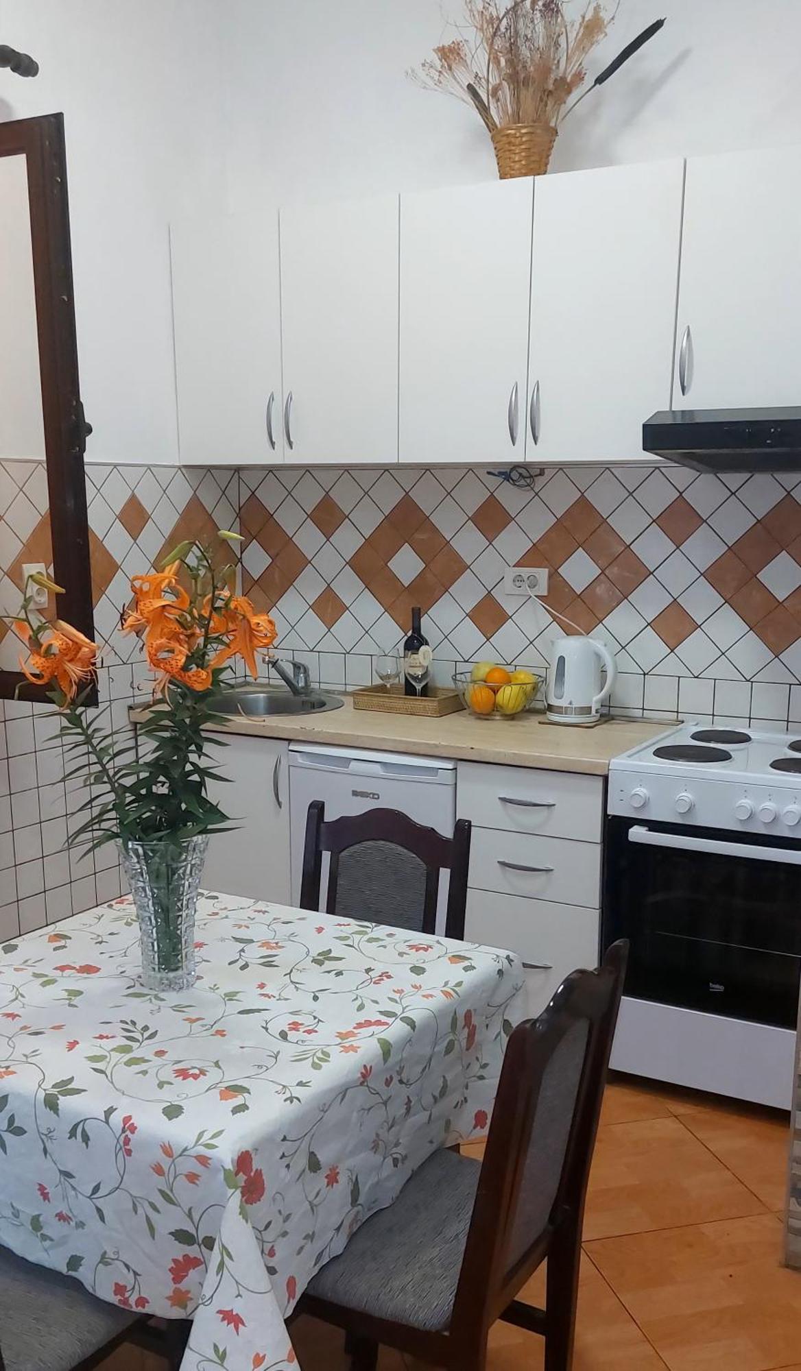 Apartments Mira Tivat Bagian luar foto