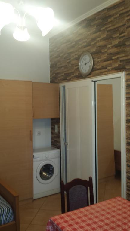 Apartments Mira Tivat Bagian luar foto